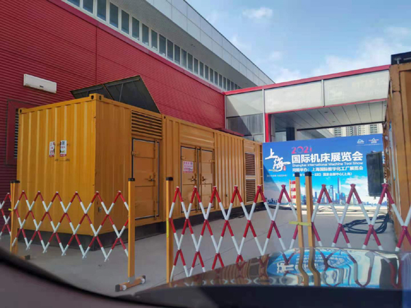 广平发电车出租-发电机无电压或电压太低怎么办？