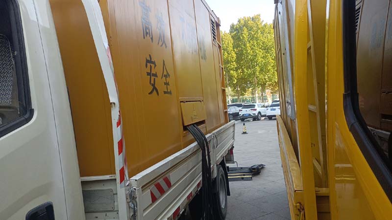 广平如何判断柴油发电机组和UPS电源的切换时间是否符合要求？